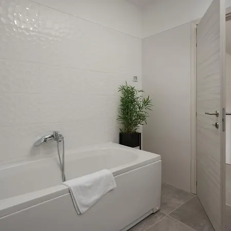 Vila San Polo Max *